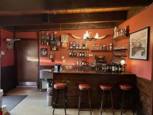 Will banquet Room Bar